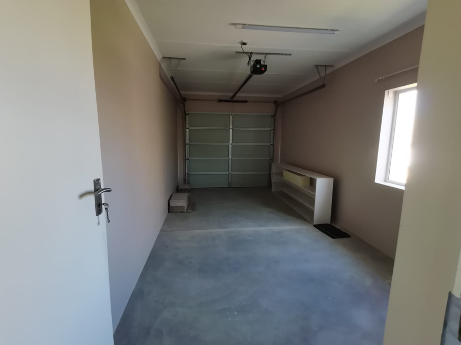 2 Bedroom Property for Sale in Heiderand Western Cape